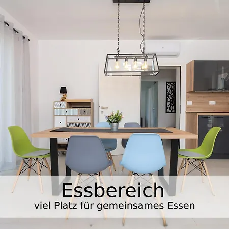 Falco Fuer Familien, Bis 6 Personen, 3 Schlafzimmer Mit Bad En Suite, Pool Mit Loungebereich, Grillterrasse, Schnellem Wlan, 2 Parkplaetze, * Muntrilj